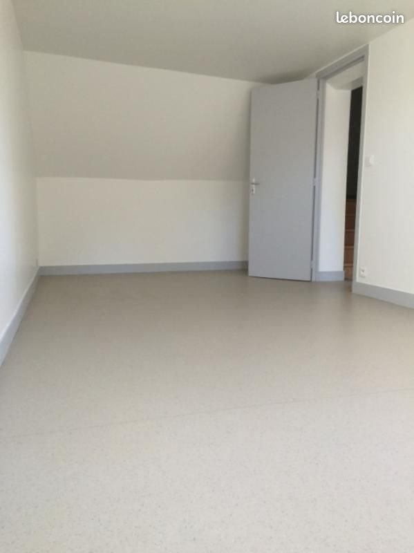 Appartement à louer, 57m², Neuilly-Saint-Front