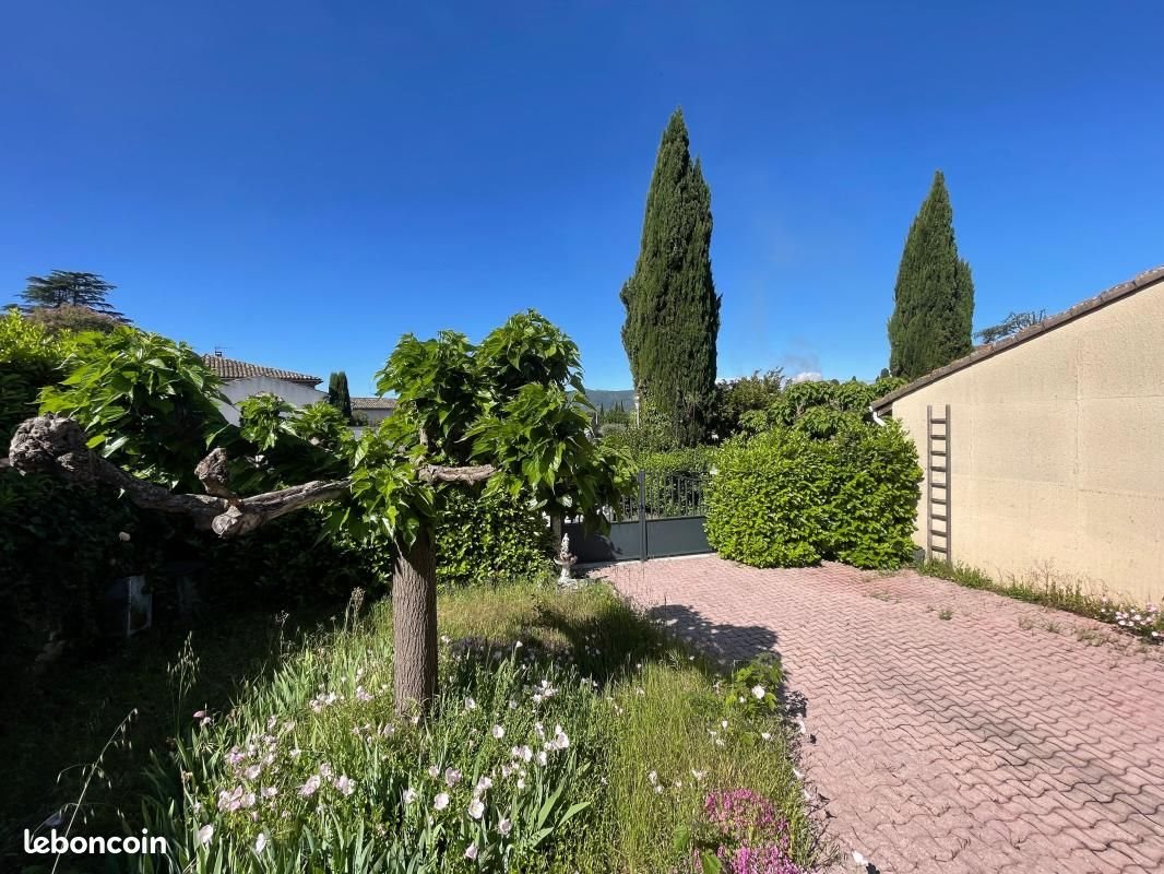 Maison à vendre, 74m², Vallon-Pont-d'Arc