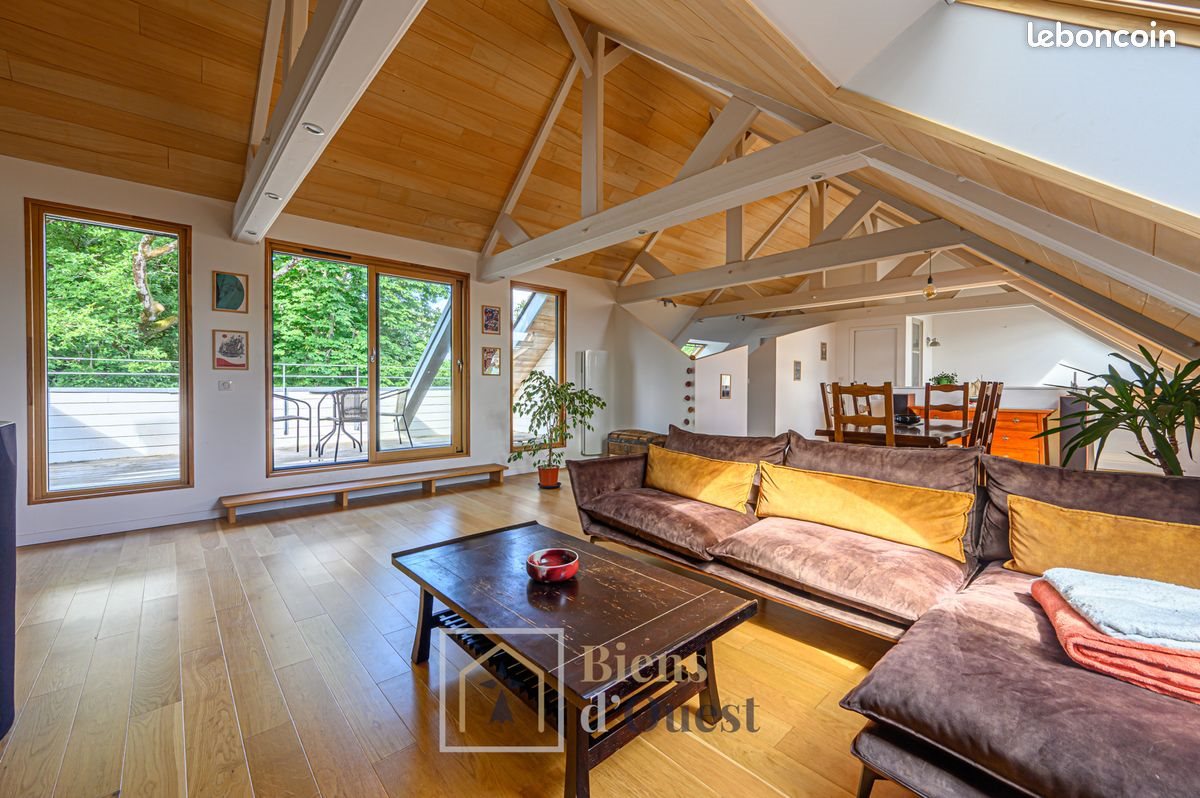 Appartement à vendre, 164m², Theix