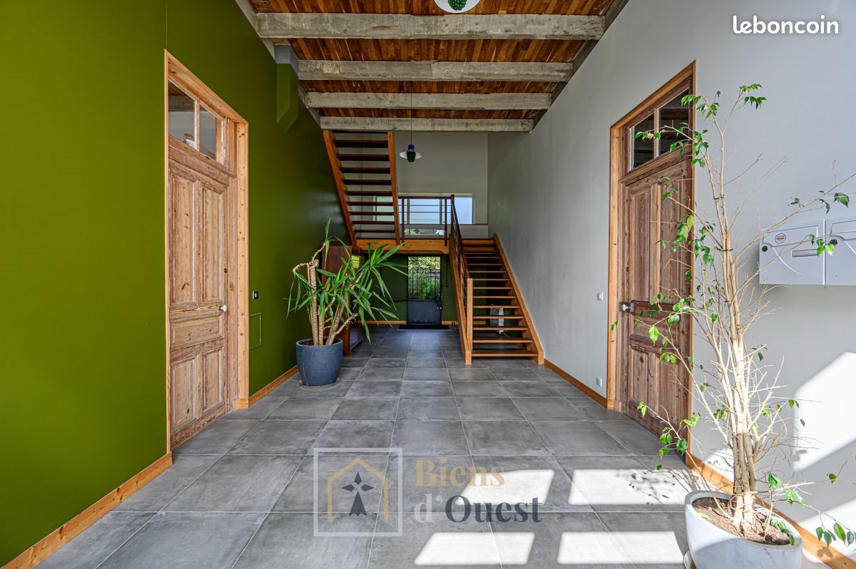 Appartement à vendre, 164m², Theix