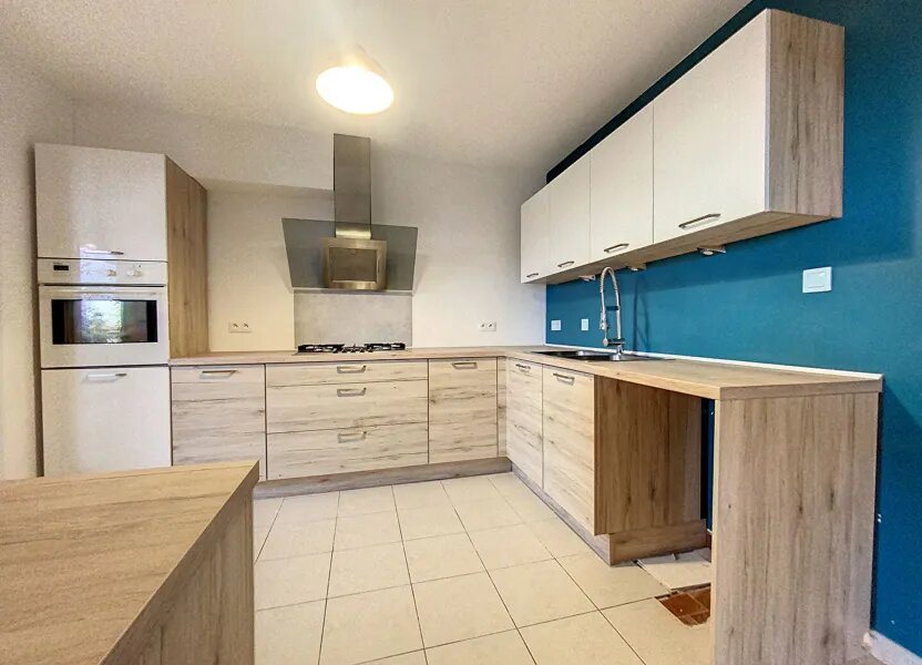 Maison à louer, 115m², Saint-Estève