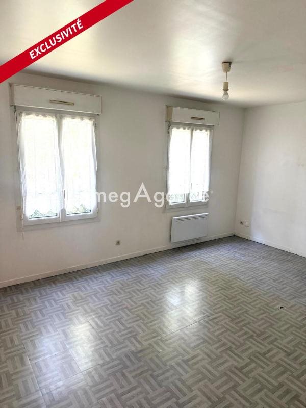 Appartement à vendre, 29m², Saint-Soupplets