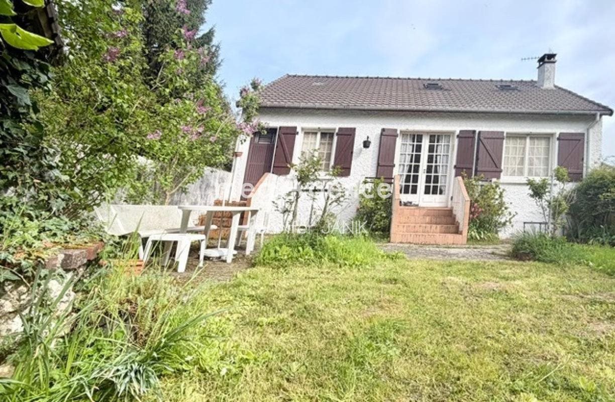 Maison à vendre, 77m², La Neuville-Roy