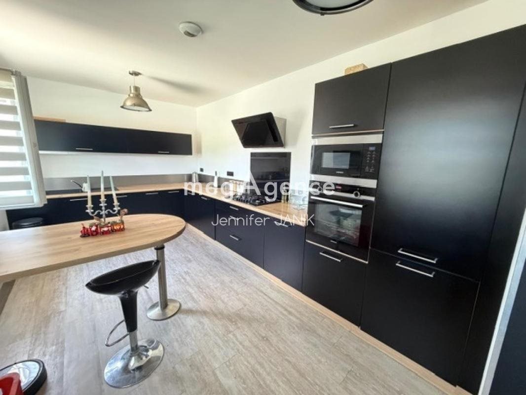 Maison à vendre, 130m², Saint-Just-en-Chaussée