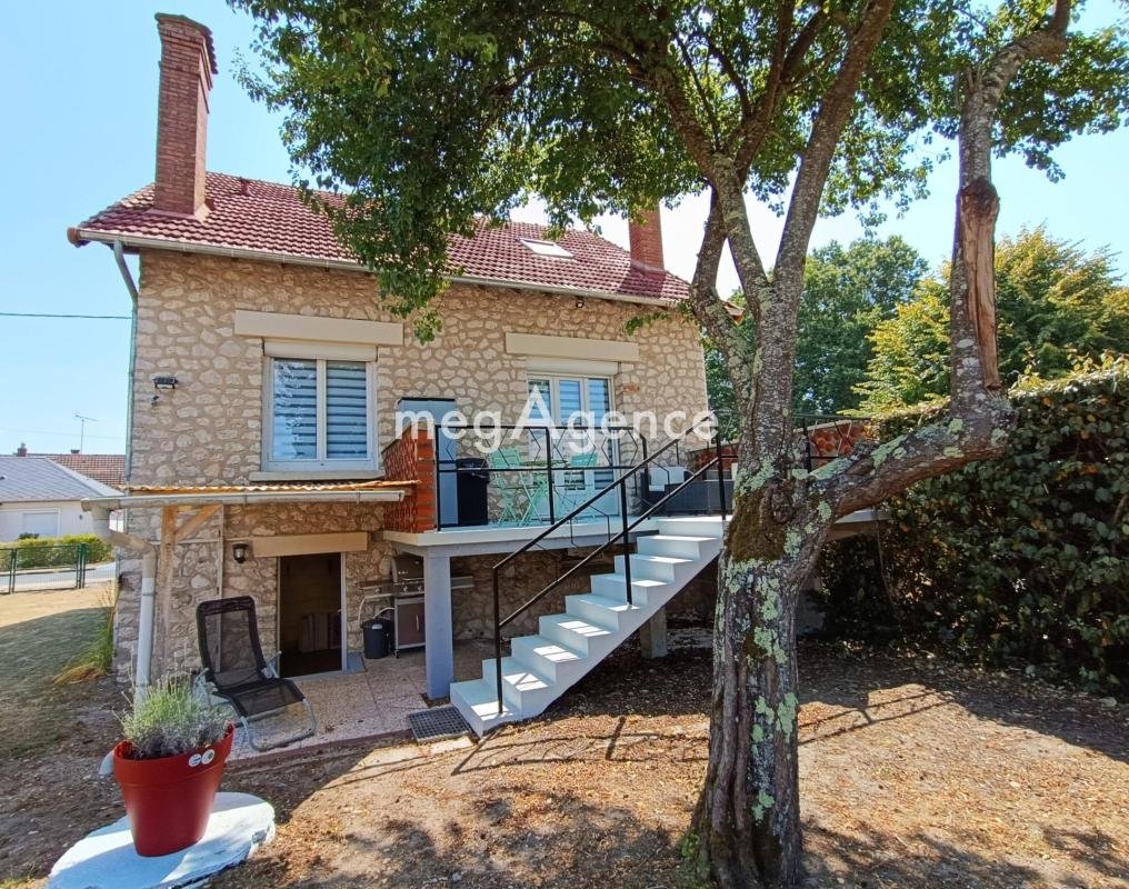 Maison à vendre, 82m², Salbris