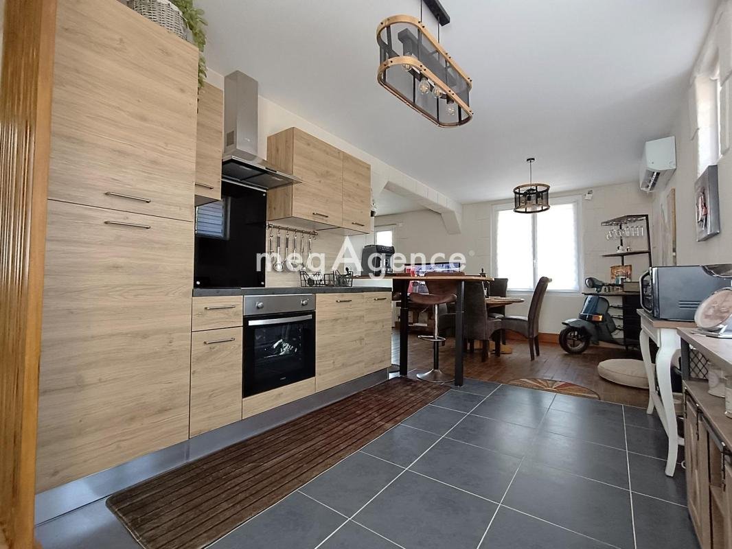 Maison à vendre, 82m², Salbris