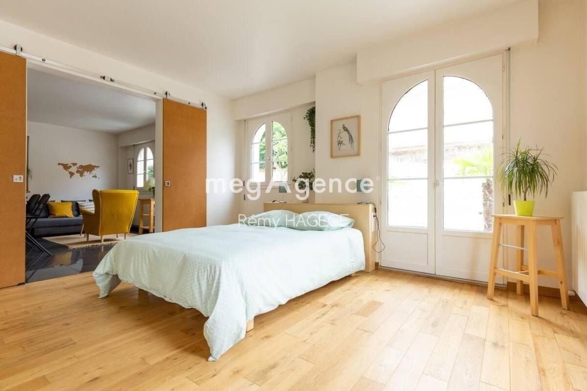 Appartement à vendre, 185m², La Garenne-Colombes