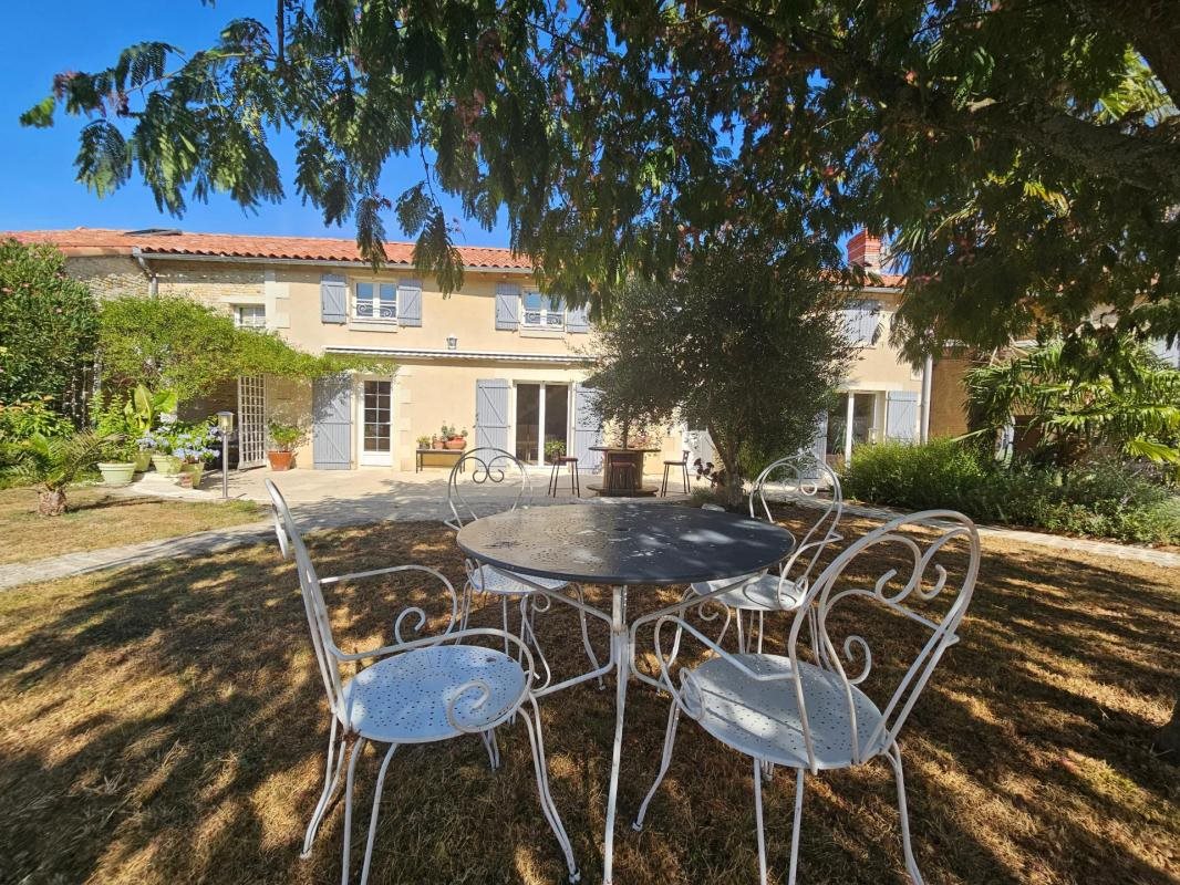 Maison à vendre, 167m², Loudun