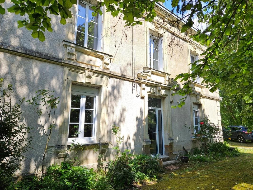 Maison à vendre, 220m², Brion-près-Thouet