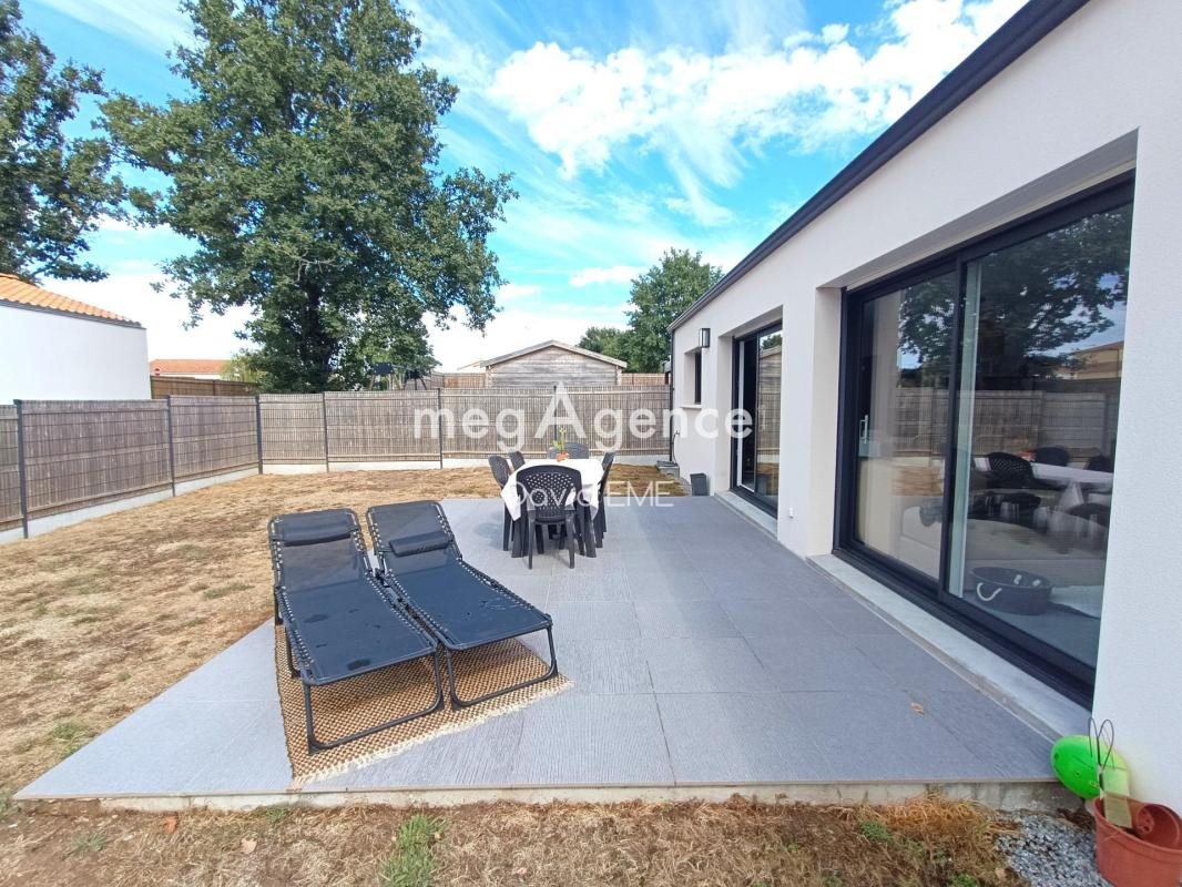 Maison à vendre, 123m², Aizenay