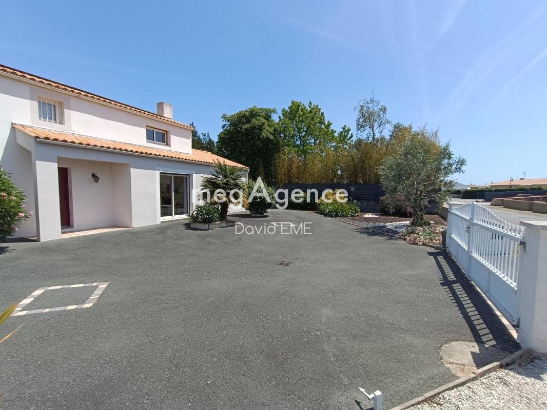 Maison à vendre, 141m², Maché