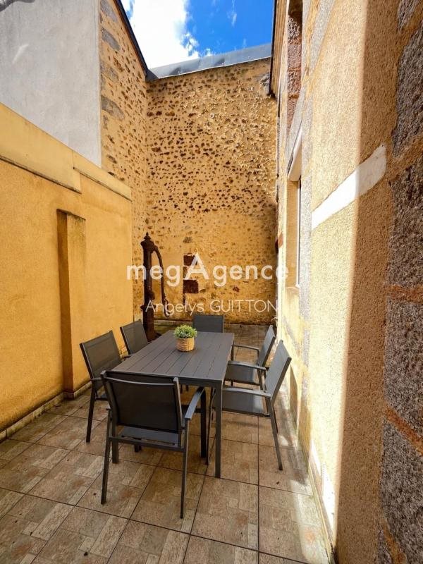 Maison à vendre, 140m², Beaumont-sur-Sarthe