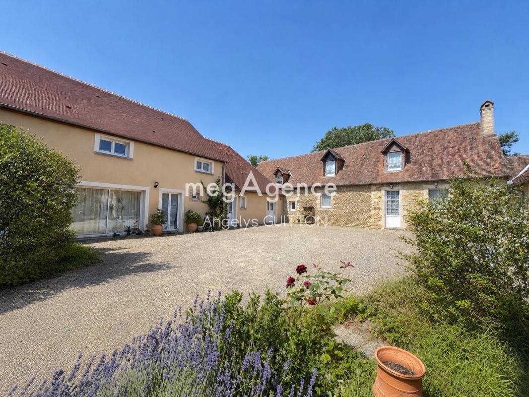 Maison à vendre, 384m², Vivoin