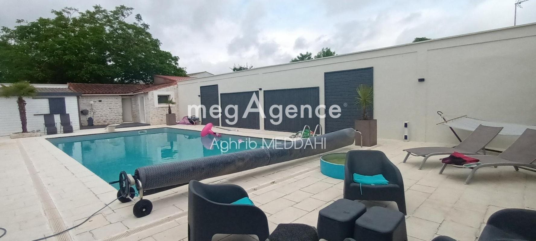 Maison à vendre, 201m², Saujon