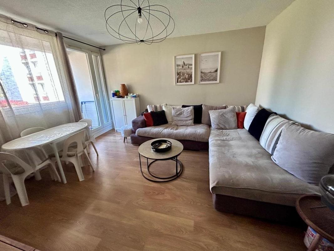 Appartement à vendre, 58m², Fréjus