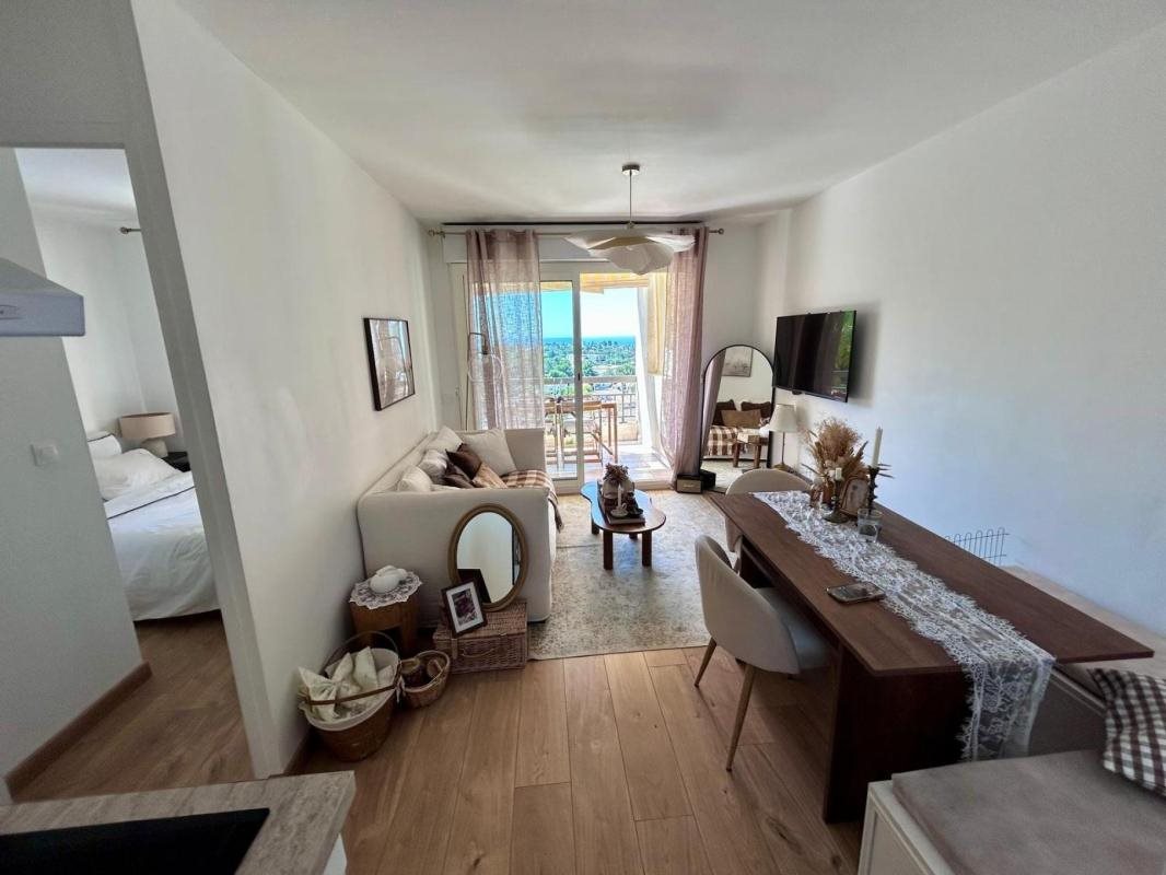 Appartement à vendre, 30m², Saint-Raphaël