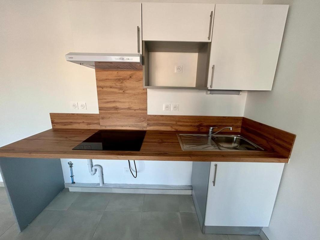 Appartement à vendre, 61m², Fréjus