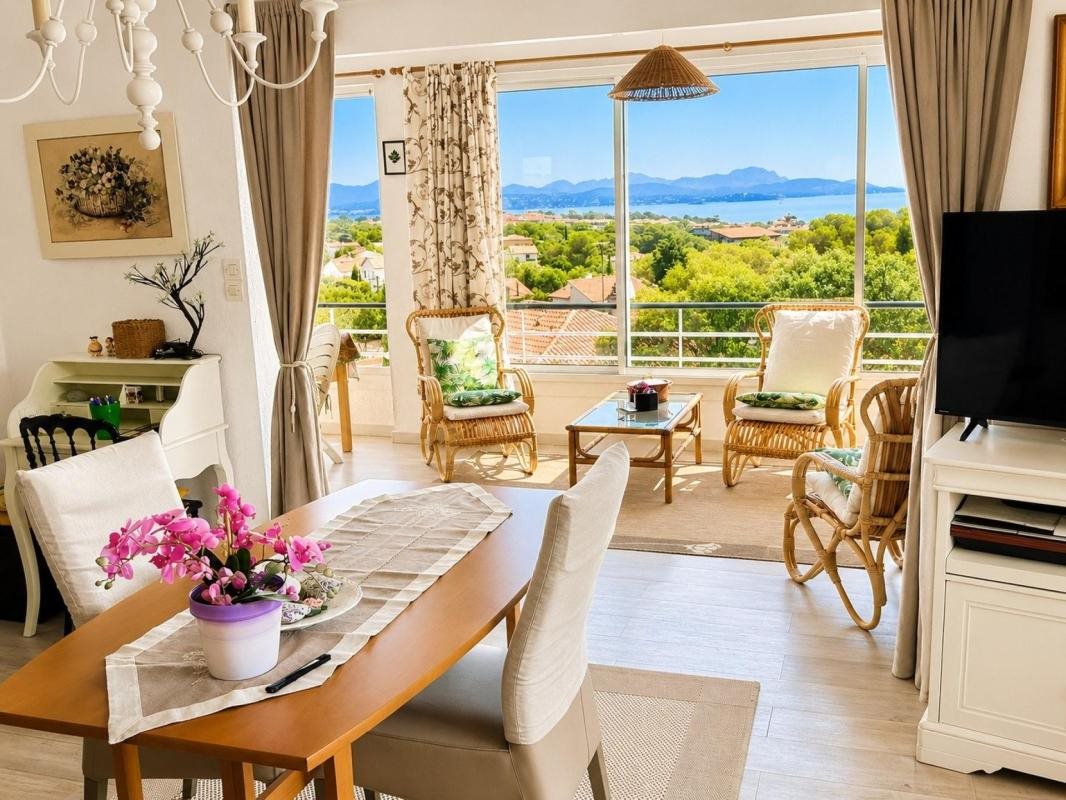 Appartement à vendre, 67m², Fréjus
