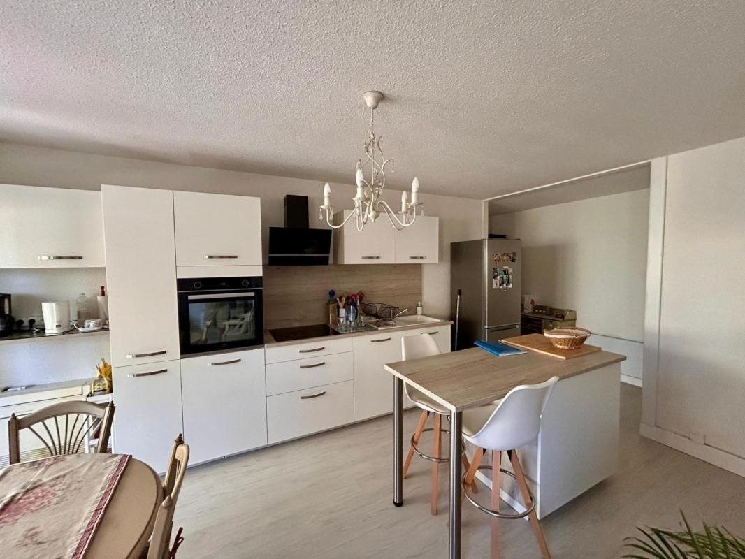 Appartement à vendre, 76m², Fréjus