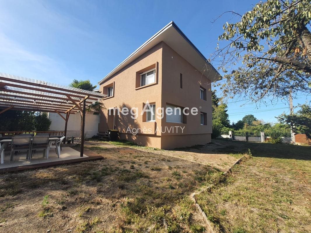 Maison à vendre, 250m², Montluçon