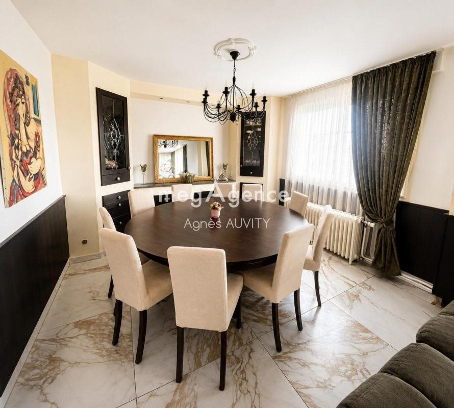 Maison à vendre, 250m², Montluçon