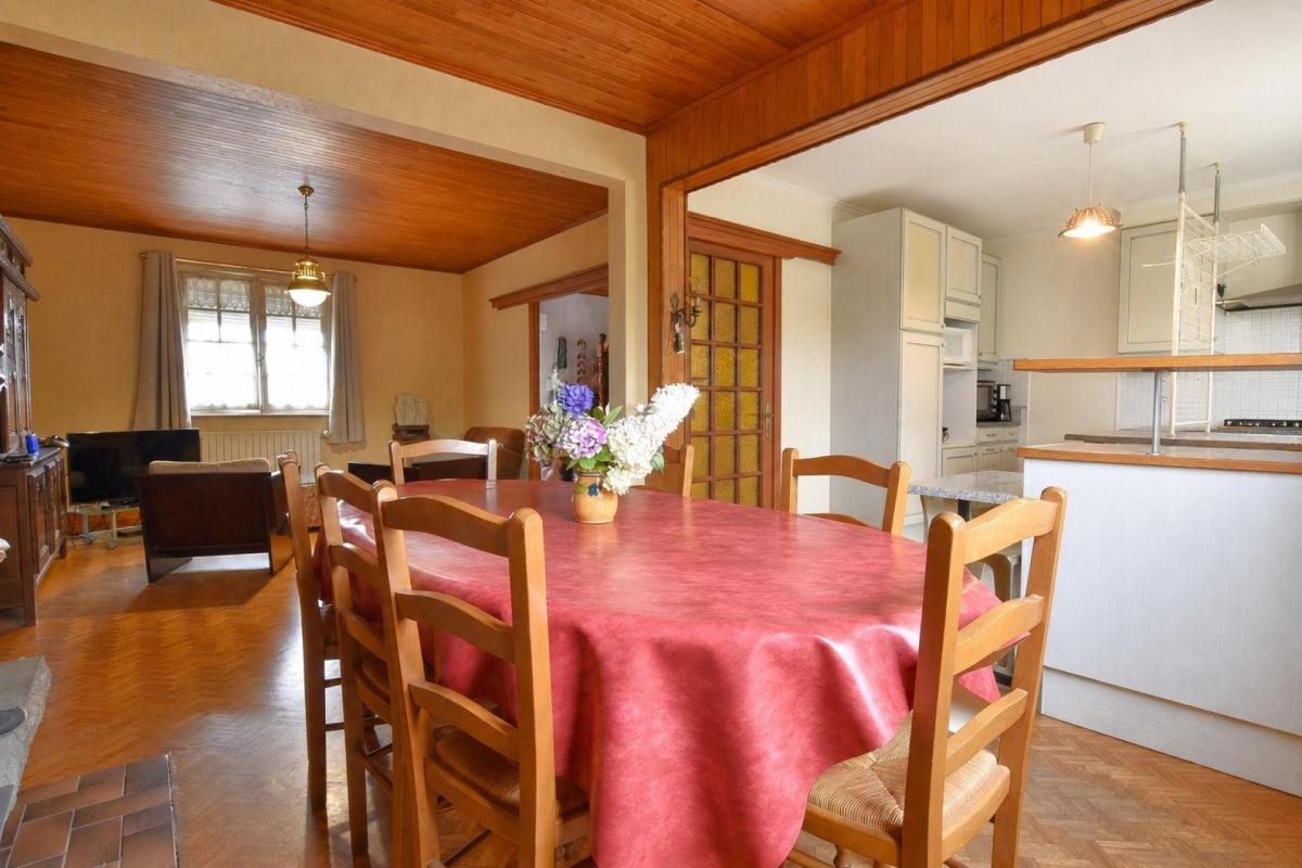 Maison à vendre, 140m², Cast