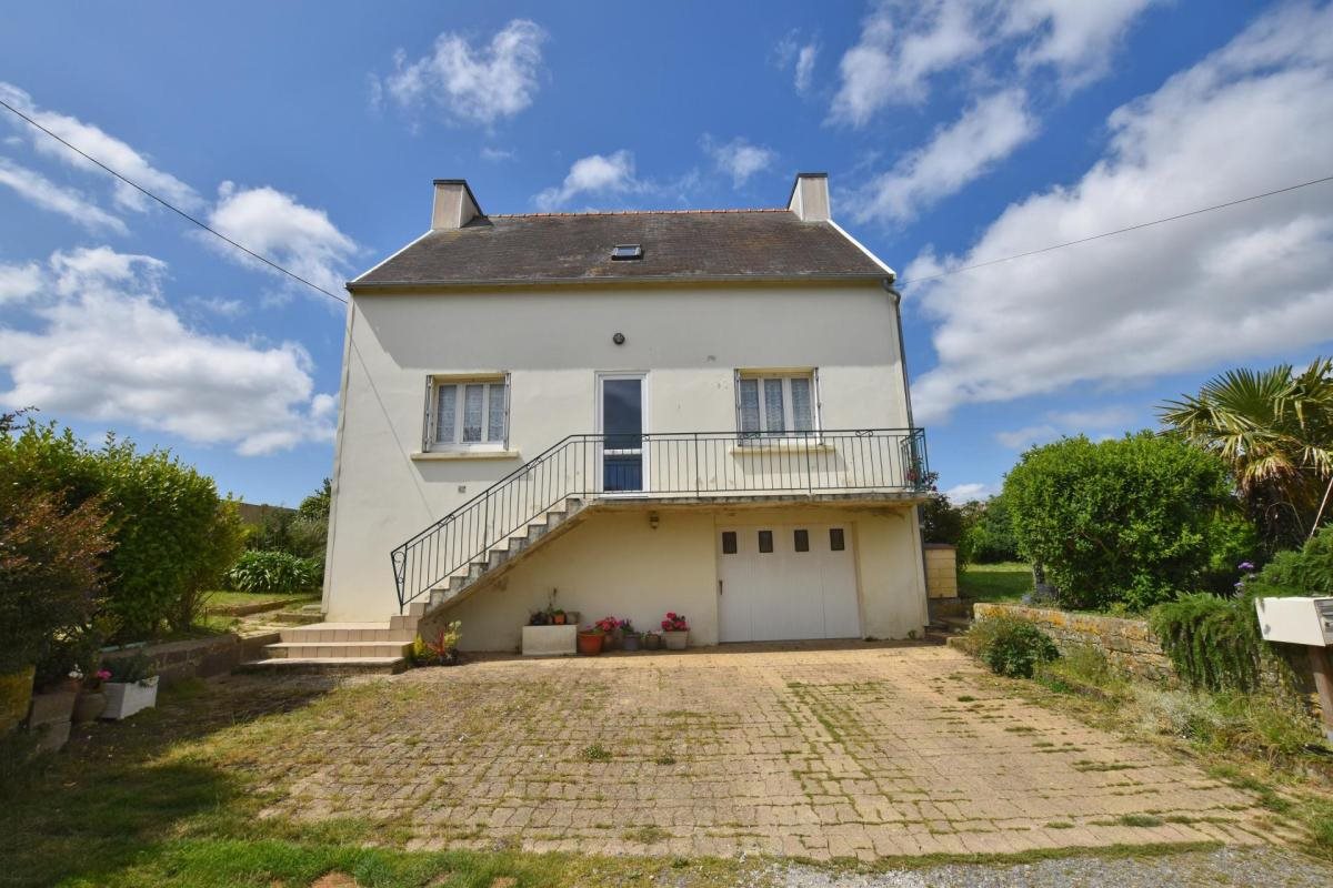 Maison à vendre, 118m², Saint-Nic