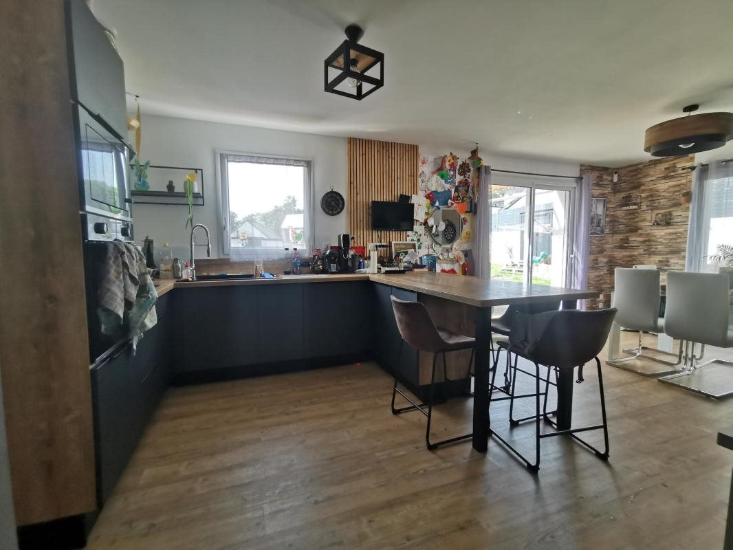 Maison à vendre, 101m², Plonévez-Porzay