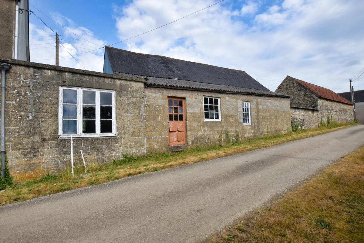 Maison à vendre, 181m², Plonévez-Porzay