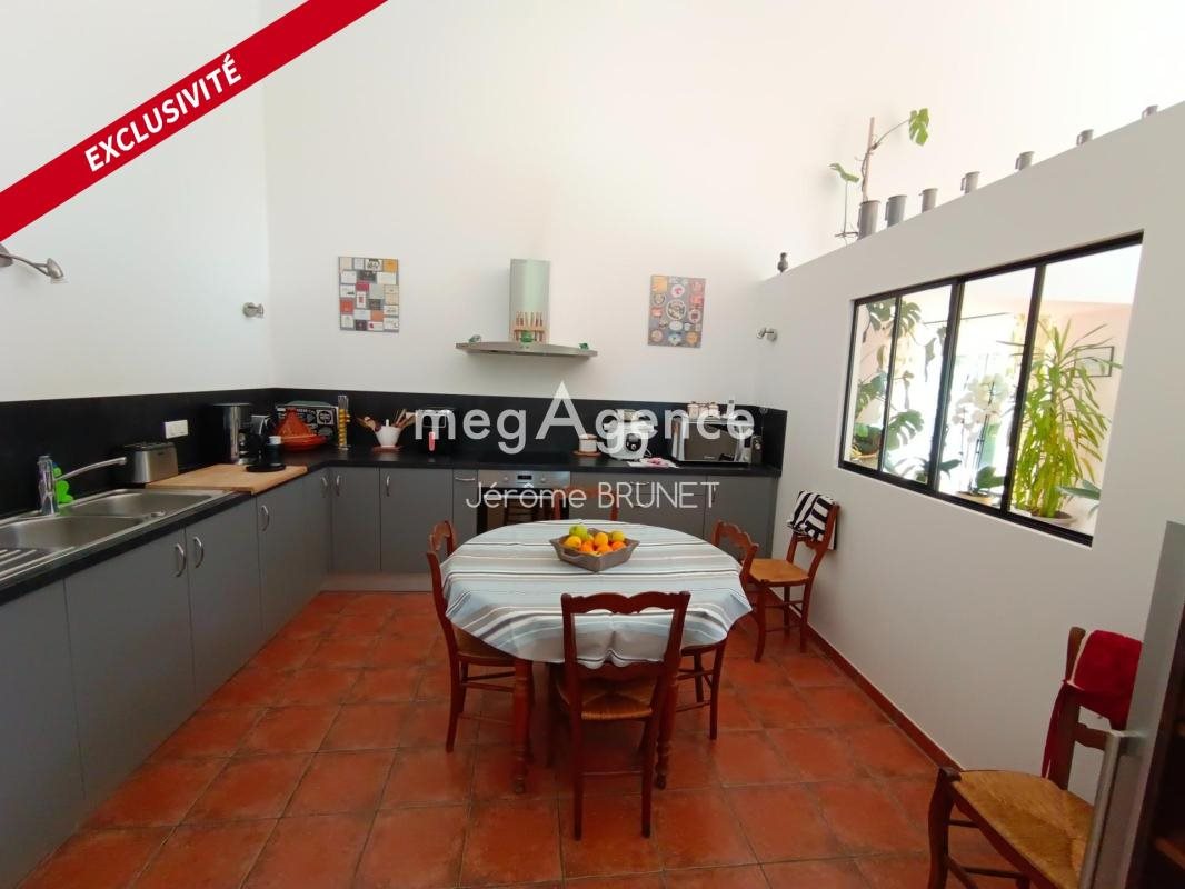 Maison à vendre, 235m², Nalliers