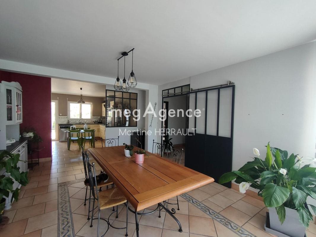 Maison à vendre, 169m², Moncé-en-Belin