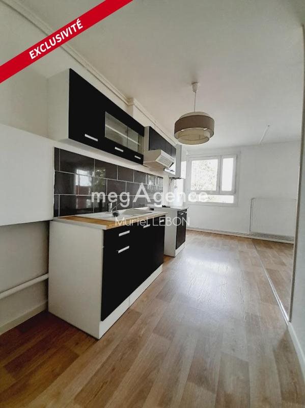 Appartement à vendre, 78m², Fougères