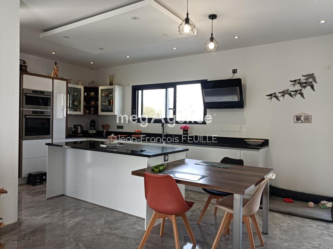 Maison à vendre, 200m², Bergerac