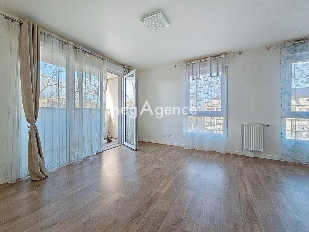Appartement à vendre, 44m², Les Mureaux