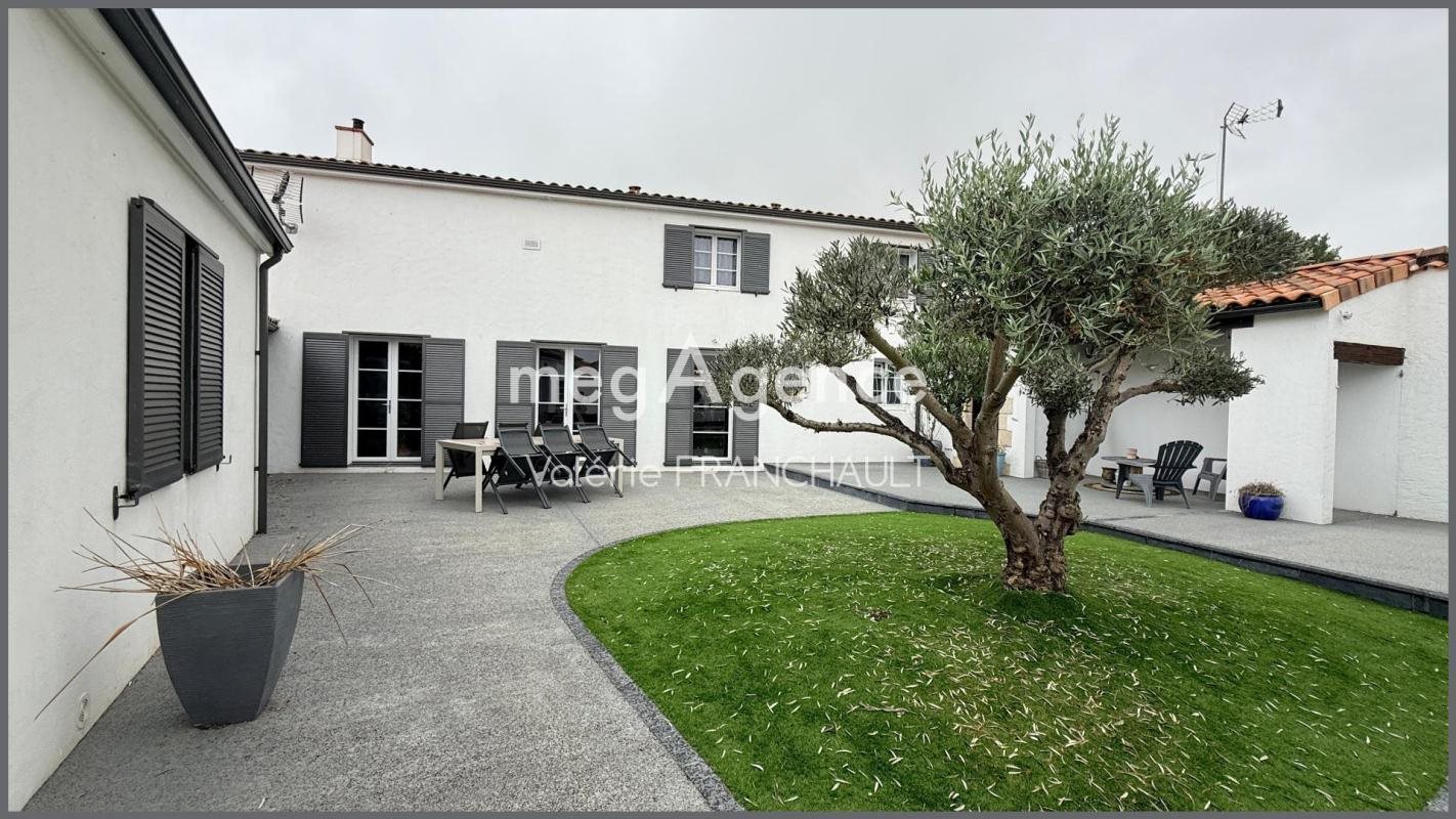 Maison à vendre, 178m², Grues