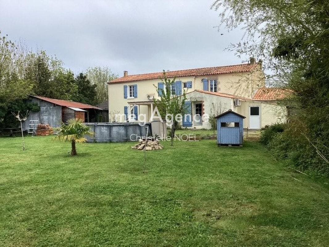Maison à vendre, 205m², La Taillée