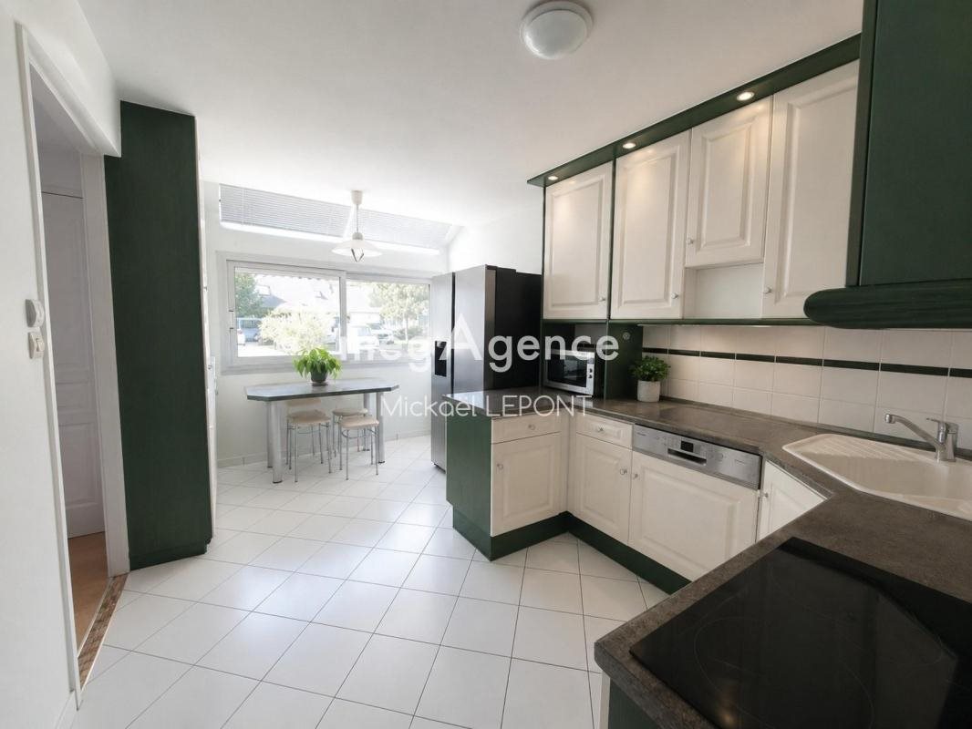 Maison à vendre, 104m², Saint-Berthevin