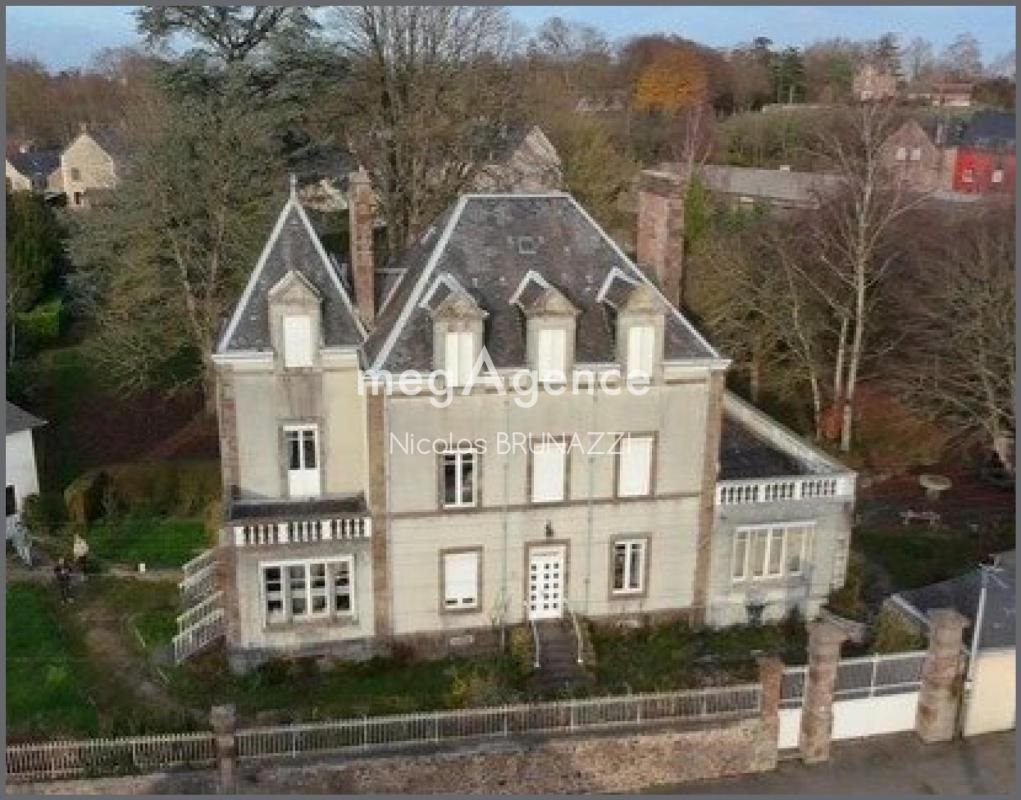 Maison à vendre, 361m², Ambrières-les-Vallées