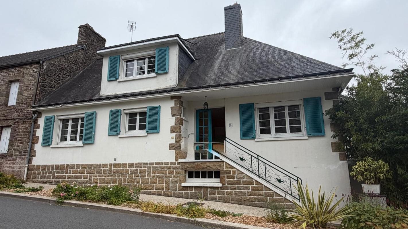 Maison à vendre, 122m², Plouguenast