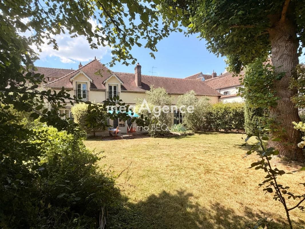 Maison à vendre, 265m², Villeneuve-sur-Yonne