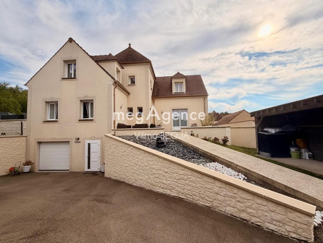Maison à vendre, 185m², Pont-sur-Yonne