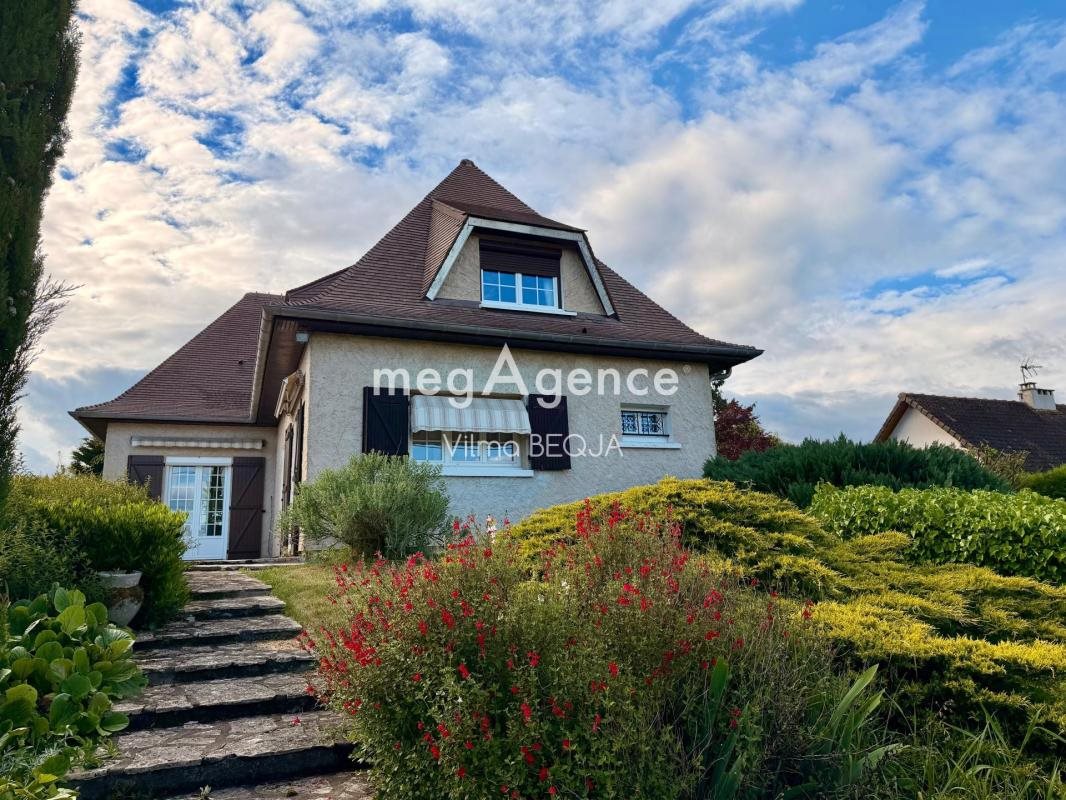 Maison à vendre, 140m², Pont-sur-Yonne