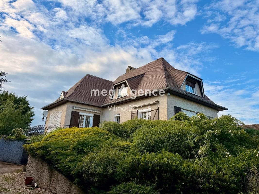 Maison à vendre, 140m², Pont-sur-Yonne