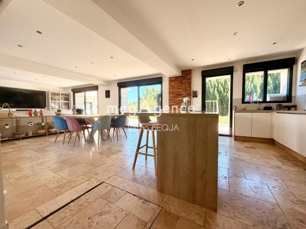 Maison à vendre, 246m², Villeblevin
