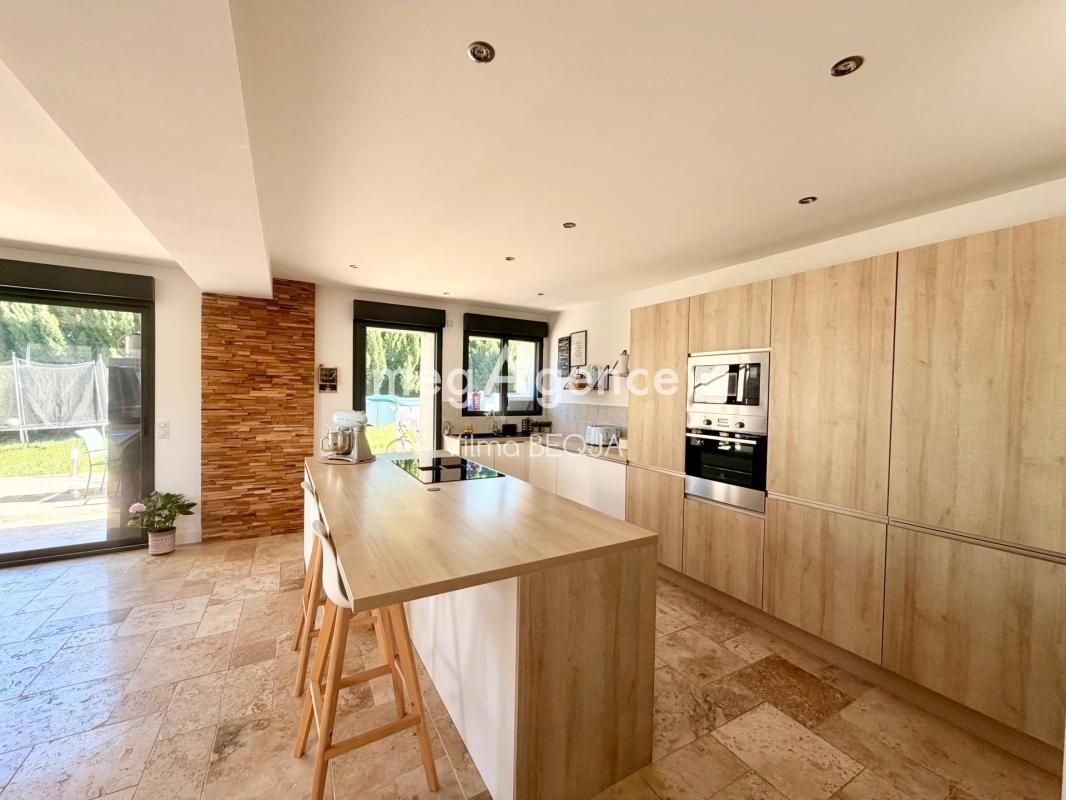 Maison à vendre, 246m², Villeblevin