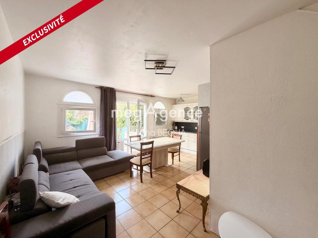 Maison à vendre, 121m², Paron