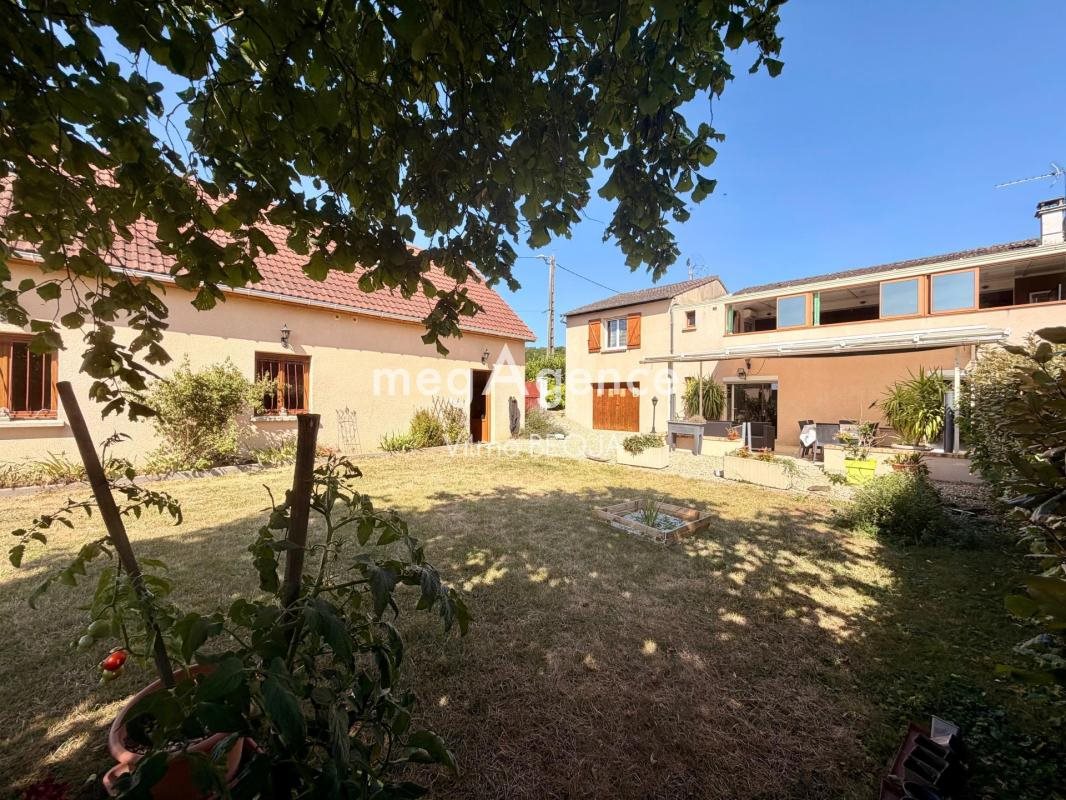 Maison à vendre, 270m², Véron