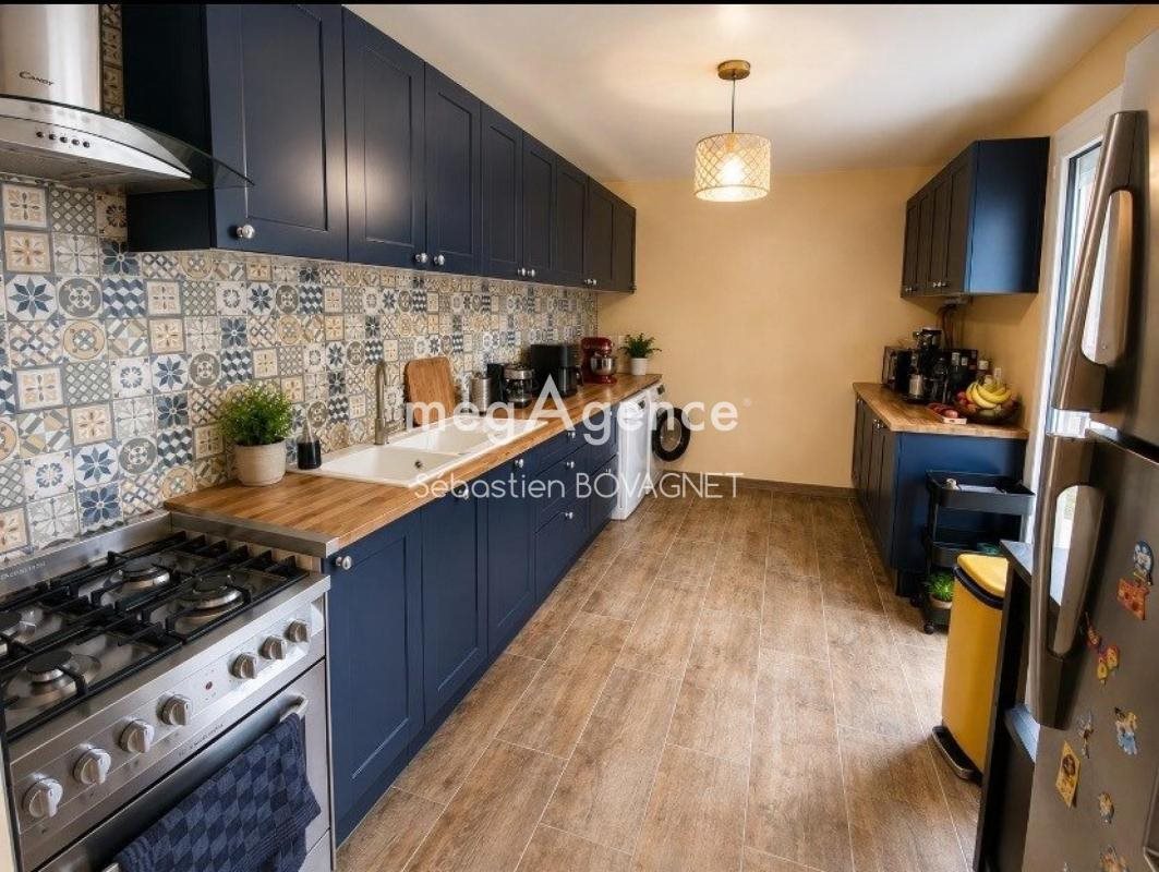 Maison à vendre, 93m², Lalacelle