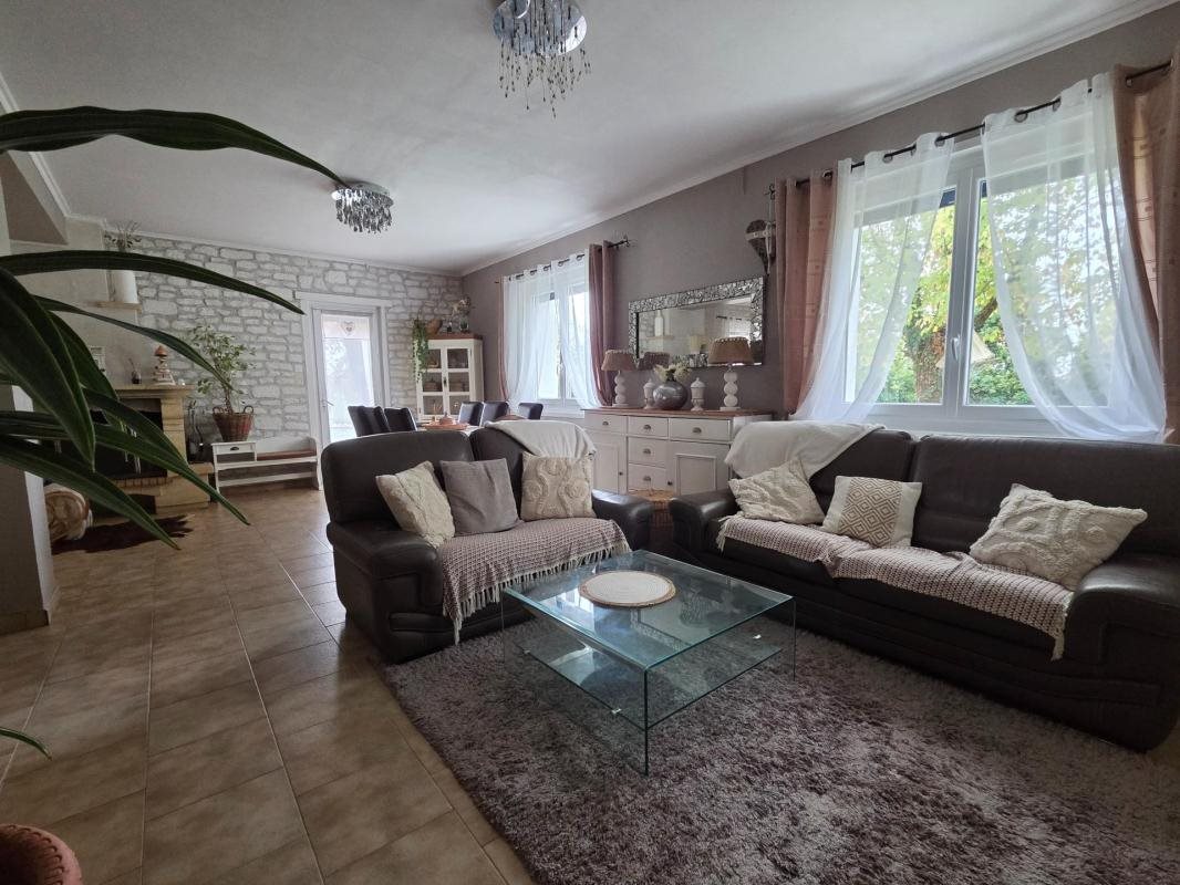 Maison à vendre, 165m², Saint-Jean-d'Angély