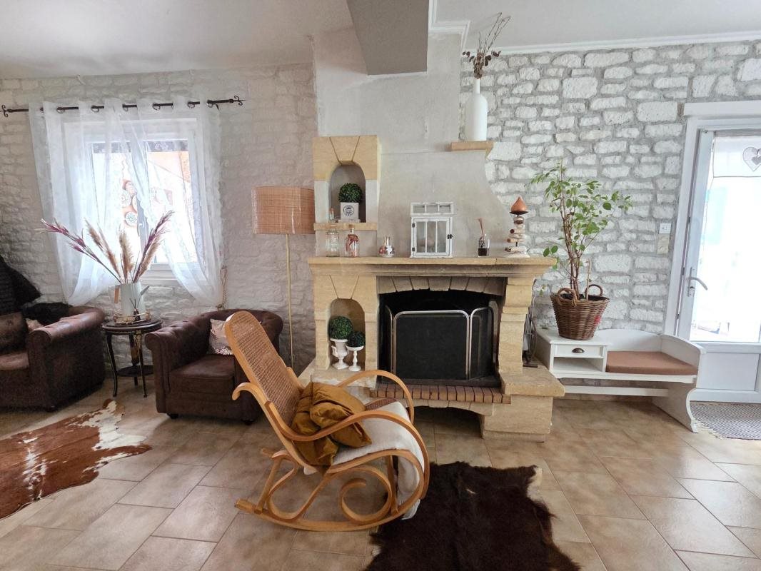 Maison à vendre, 165m², Saint-Jean-d'Angély
